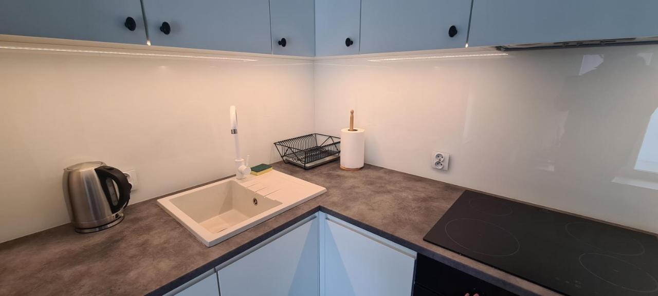 61 - Apartamenty Siedlce - Nowy Apartament W Centrum Przy Ul 3 Maja 51A Exteriör bild