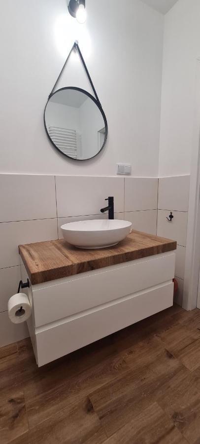 61 - Apartamenty Siedlce - Nowy Apartament W Centrum Przy Ul 3 Maja 51A Exteriör bild